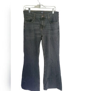 BDG  Low-Rise Flare Jean